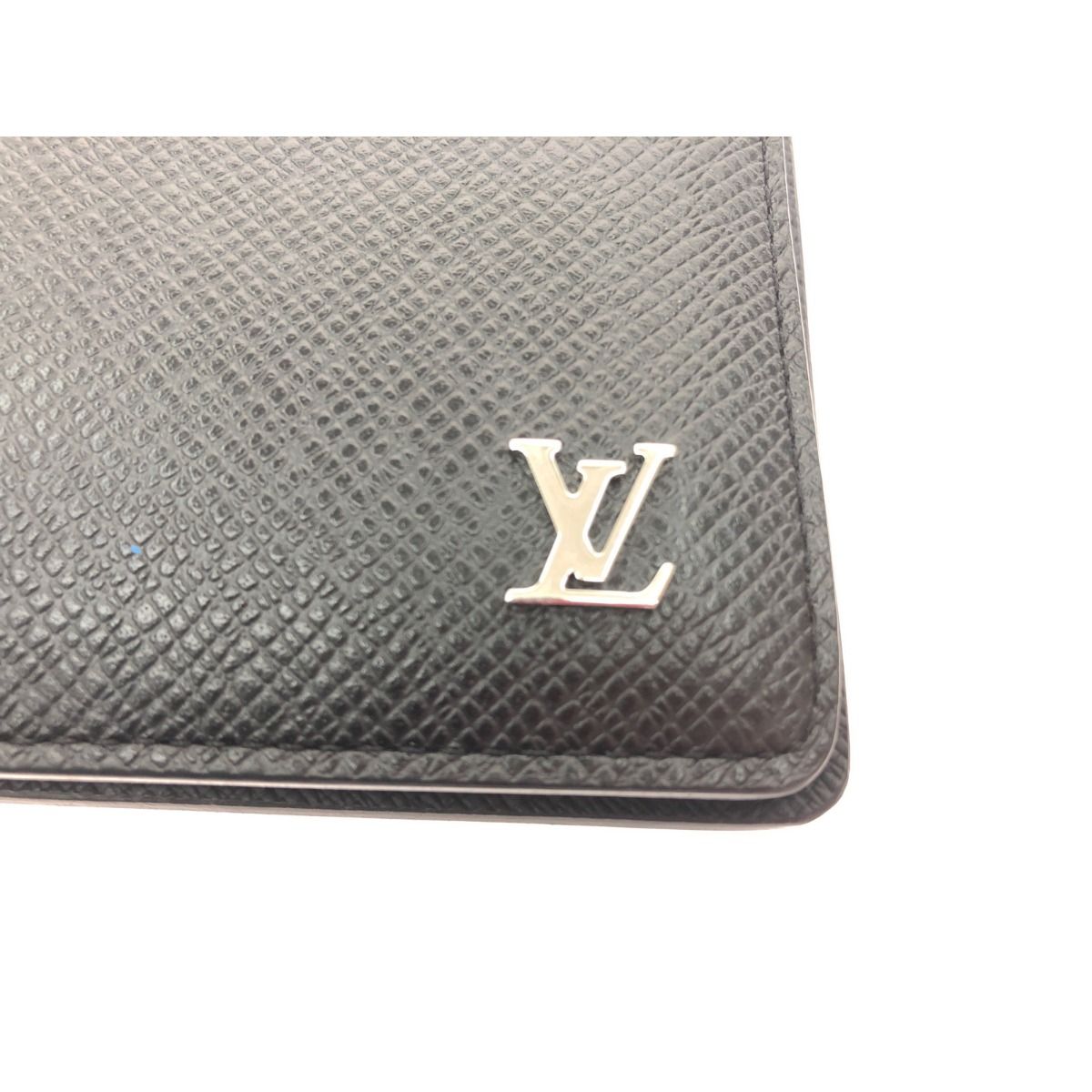 Louis Vuitton Men's Bifold Wallet Taiga Portefeuille Multiple M30295 Black