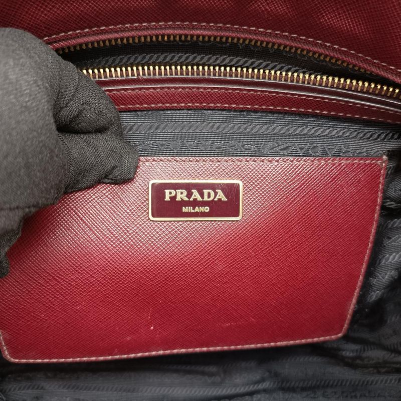 Prada Galleria Wine Red And Black Saffiano Leather Bn22747 V 208