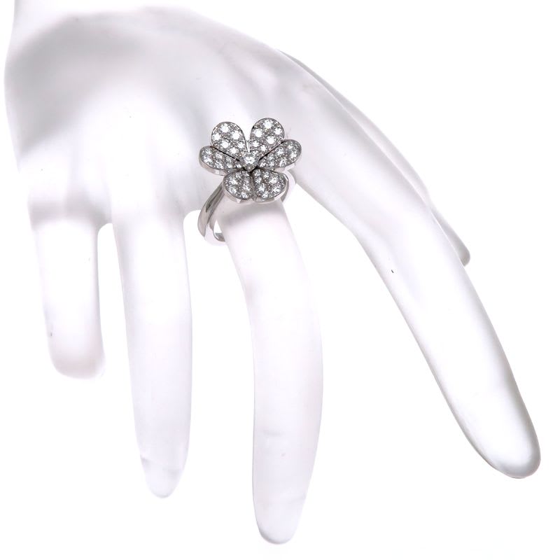 Van Cleef & Arpels Ring