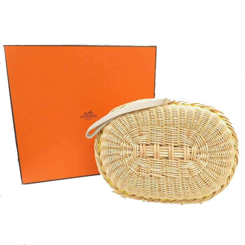 Hermes Petite Ache Minaudiere Straw Taurillon Cles Mance Cles Beige Clutch Bag