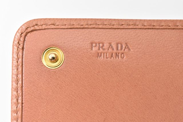 Prada Long Wallet Shoulder Wallet Prada Wallet 1m1437 Madras ROSE
