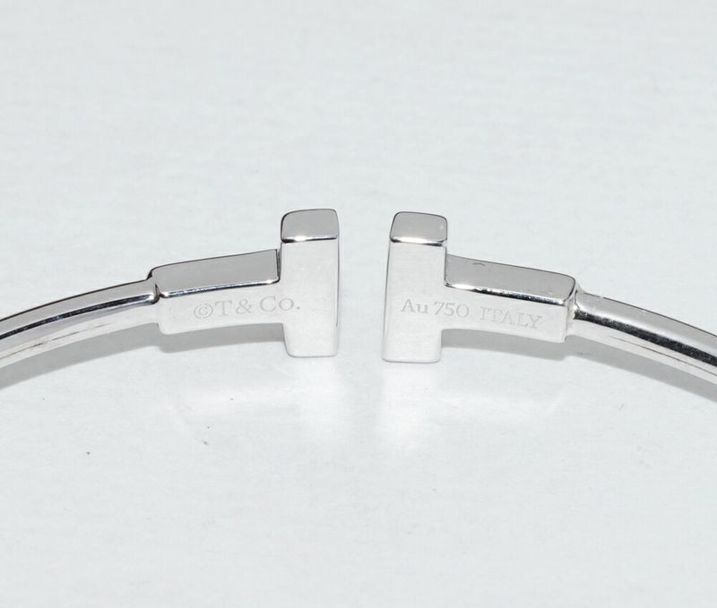 Tiffany & Co Bracelet Bangle 18K White Gold T Narrow Wire Bracelet Small