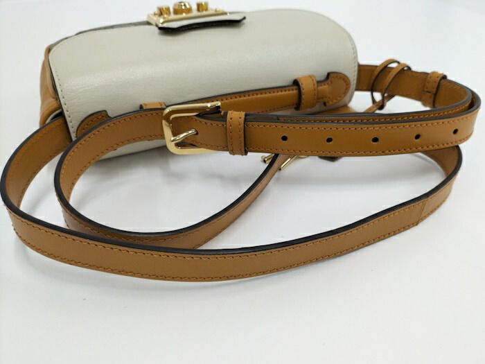 Gucci Shoulder Bag GG Supreme Beige Mustard White 658487