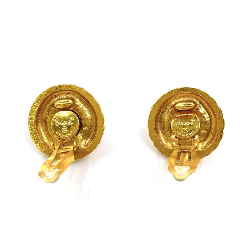 Chanel Faux Pearl GP X Faux Pearl Gold X White Earrings