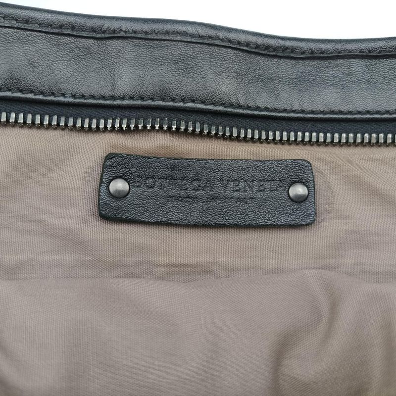 Bottega Veneta Intrecciato Black Lambskin B04606623u