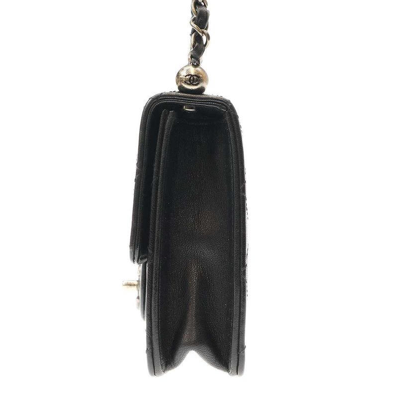 Chanel Clear Pearl Matelasse Bag Clear Pearl Matelasse Shoulder Bag As0585 Black