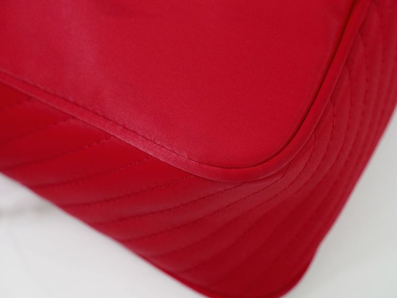 Authentic Yves Saint Laurent YVES Saint Laurent YSL Nylon Handbag Red Bag