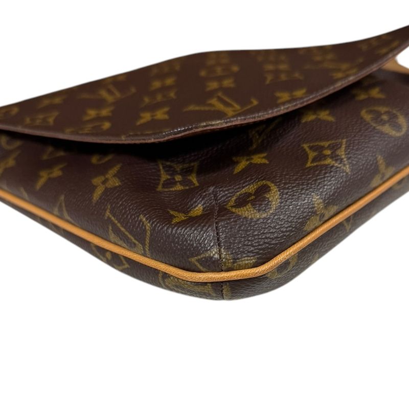 Louis Vuitton Musette Salsa Short Monogram Shoulder Bag Monogram Canvas M51258