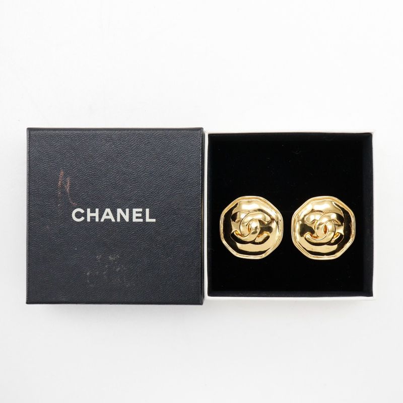 Chanel Coco Mark Vintage Gold Plated 95P Ladies 25.5g Earring