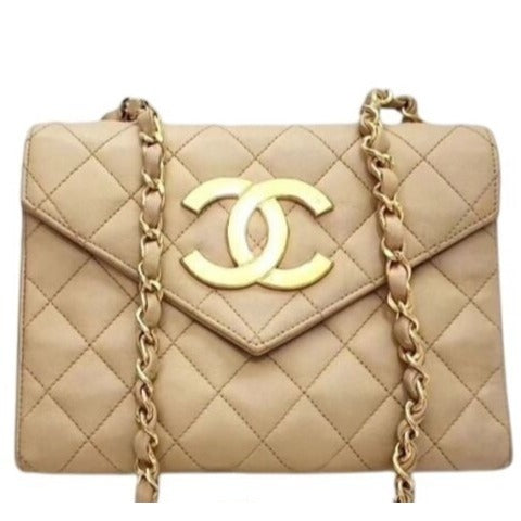 CHANEL Vintage Beige Lambskin Envelope Quilted Shoulder Bag Flap Chain