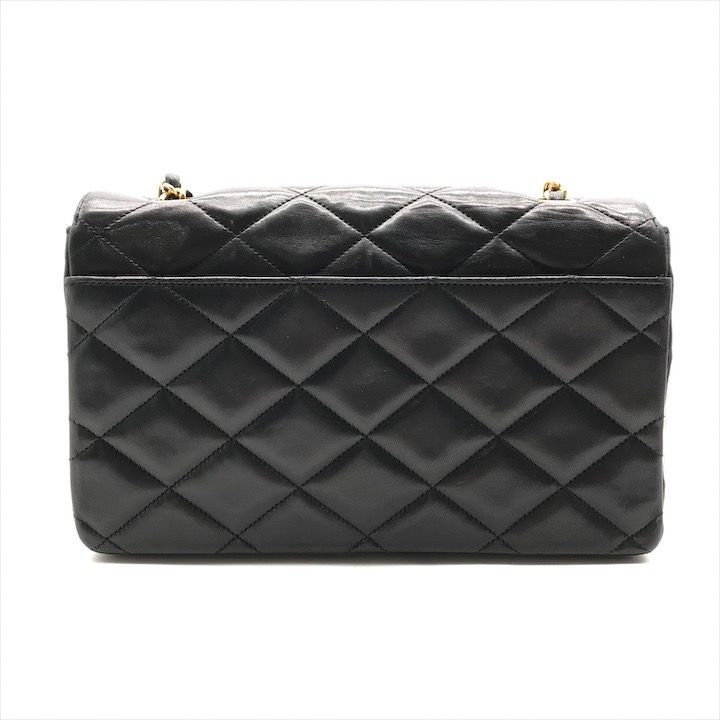 Chanel CC Logo Quilted Lambskin Turnlock Chain Shoulder Bag Black