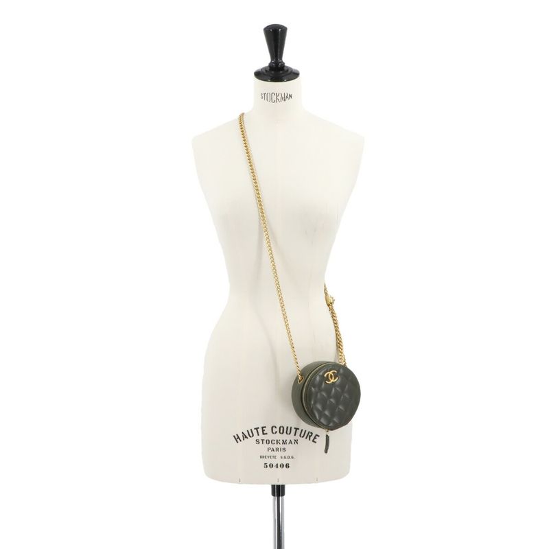 Chanel Matelasse Round Chain Shoulder Bag Lambskin Green Shoulder Bag 90298126