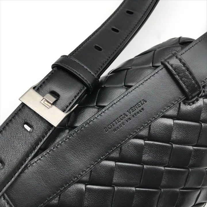 Bottega Veneta Belt Bag Waist Pouch Bag With Key Ring Black