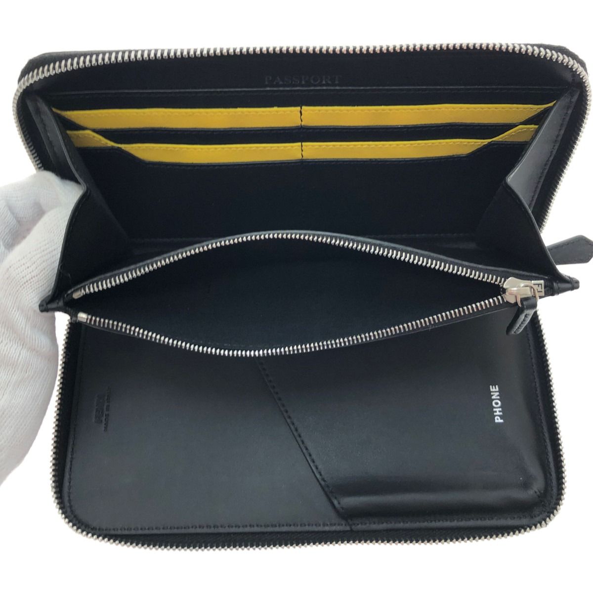Fendi Travel Wallet 7m0276 Black