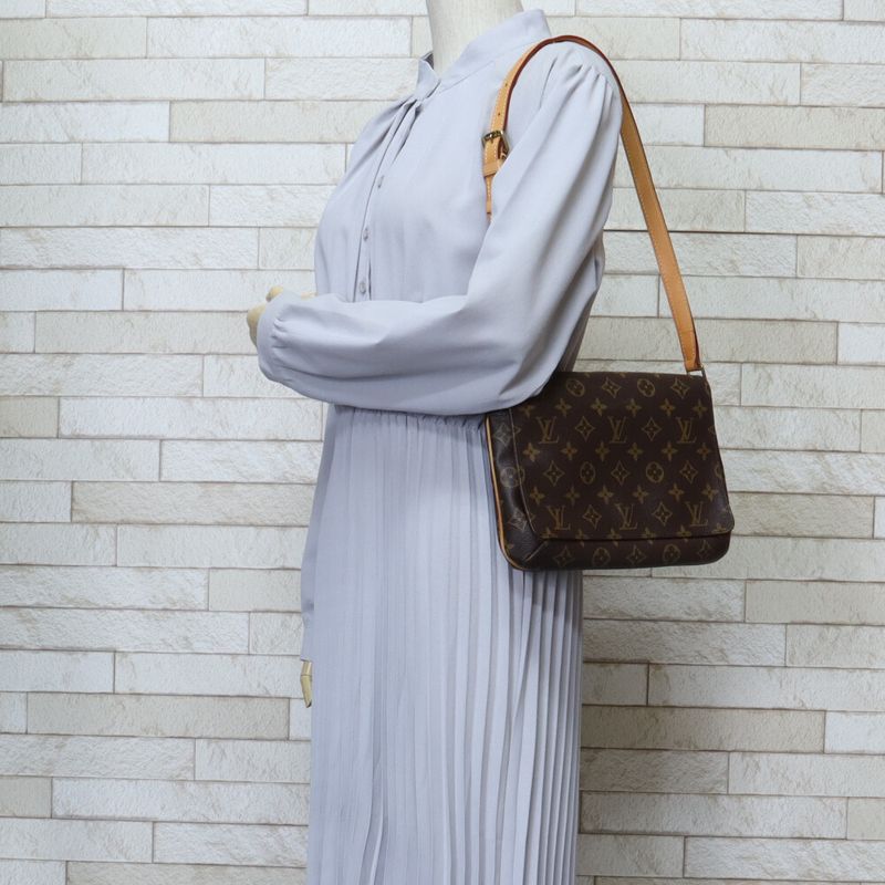 Louis Vuitton Musette Tango Short Monogram Shoulder Bag Monogram Canvas M51257