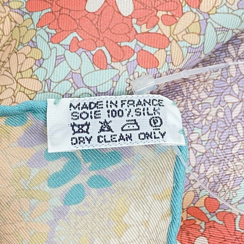 Hermes Carre 90 Scarf Silk Floral Tribute Offrandes DUN JOUR Multicolor