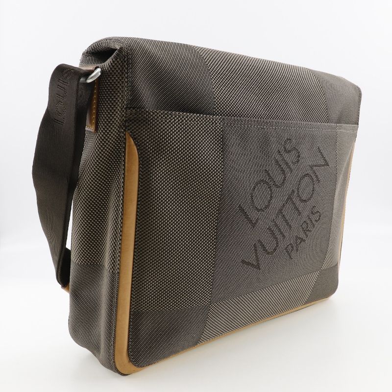 Louis Vuitton Messager M93030 Damier Geant Canvas Tail Brown Vi0034 Men's