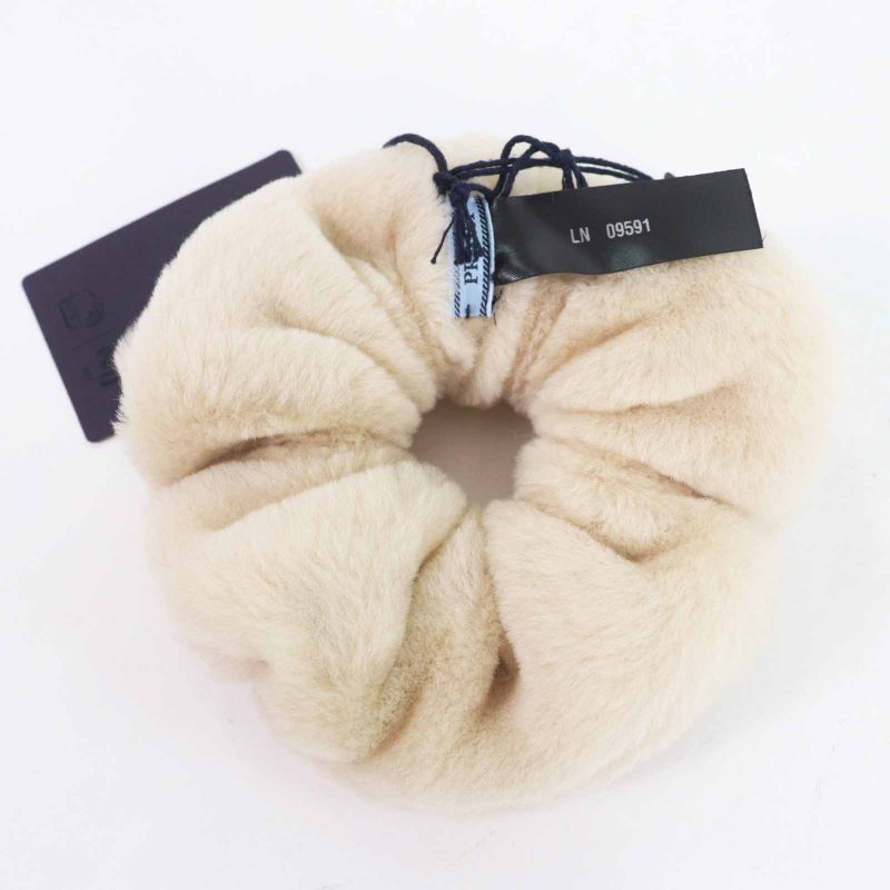 Prada 1if131 Sheepskin With Triangle Logo Plate Hair Tie Hair Accessory