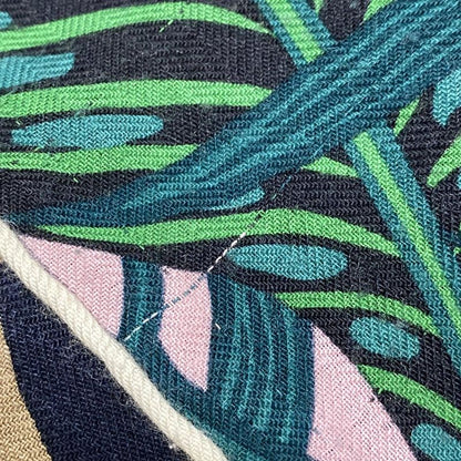 Hermes Stole (shawl) Carre Geant/shawl Carre 140 Green×red×multi Jaguar Quetzal