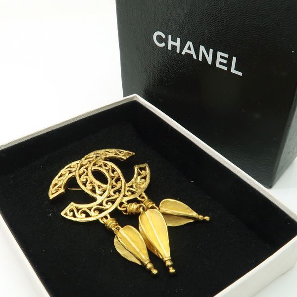 Chanel Brooch 95A Vintage Coco Mark GP With Box Chanel Vintage