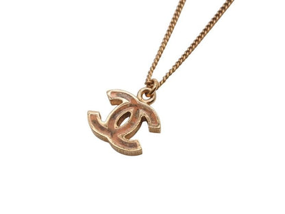 Chanel CC Logo Necklace 05 42 Gold Metal — view 4