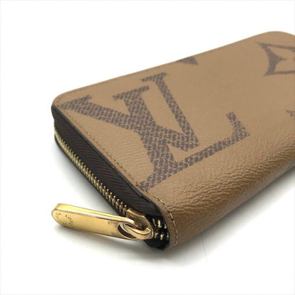 Louis Vuitton Monogram Giant Reverse Zippy Wallet