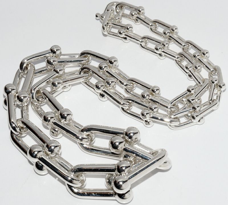 Tiffany & Co Chain Necklace SV Hardware Graduated Link Necklace