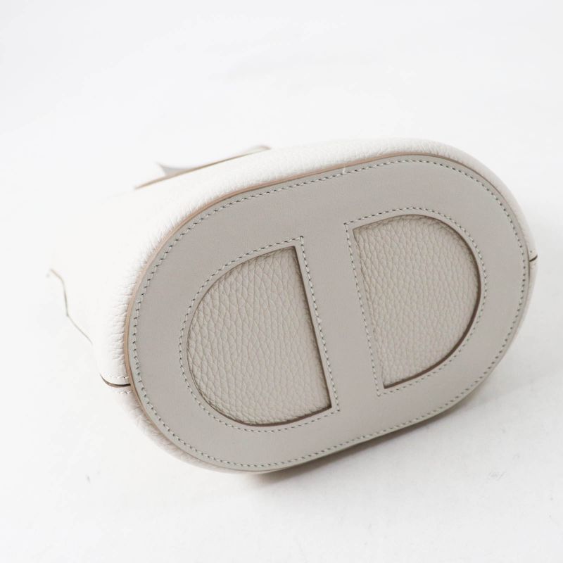 Hermes In The Loop 18 Gold Hardware Taurillon Clemence Handbag Griper W