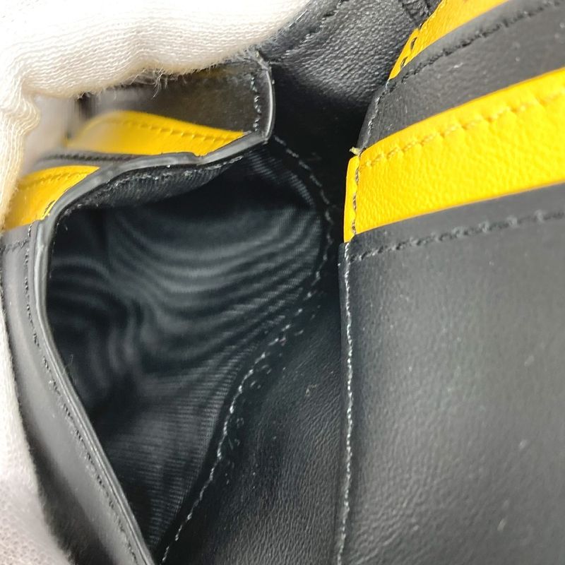 Fendi Bifold Wallet Bi-fold Wallet 7m0266 Leather Black