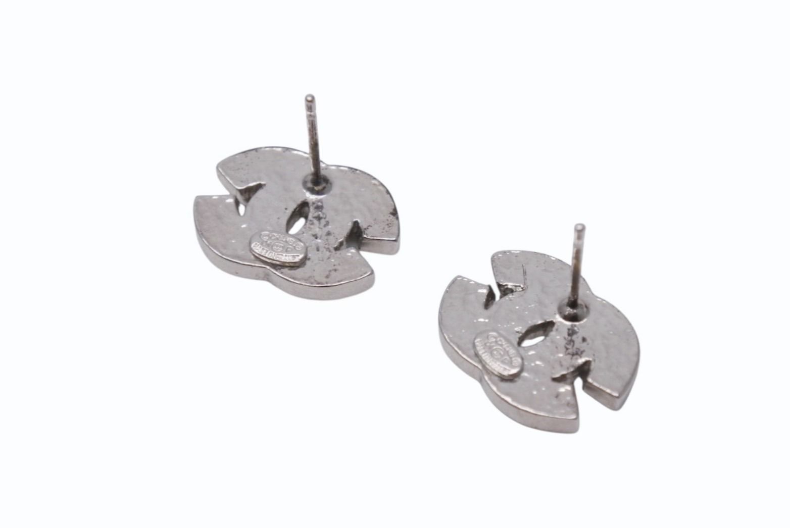 Chanel CC Logo Earrings Rhinestone Silver Color 01 — view 7