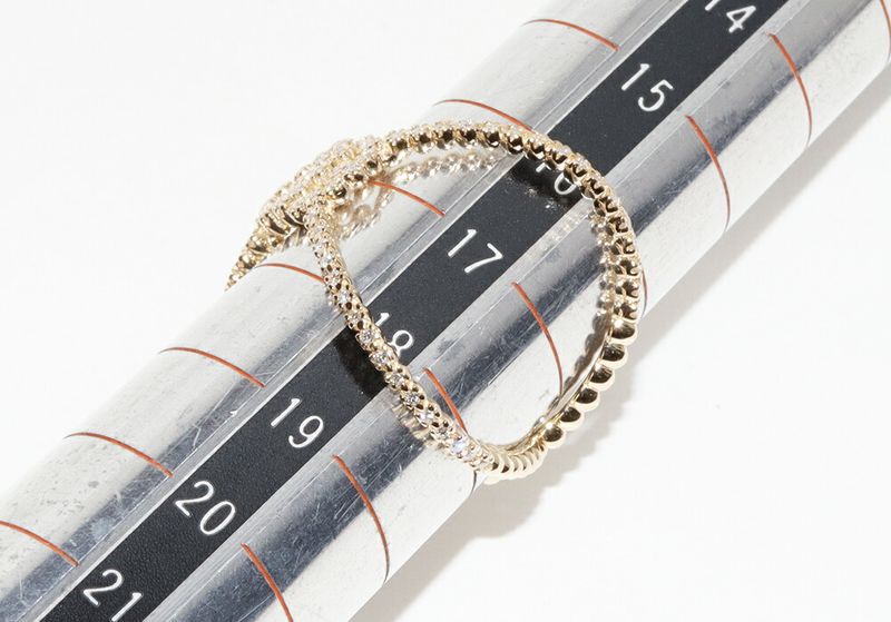 Gucci Ring 18K Yellow Gold Diamond 88P GG Running Ring