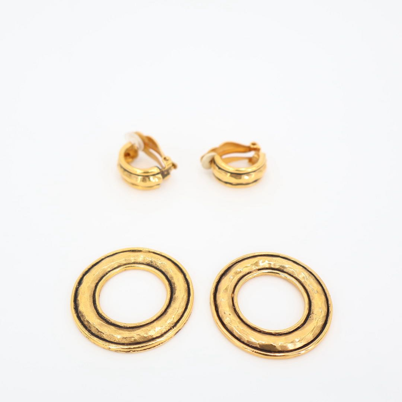 Chanel Matelasse Hoop Earrings Gold Accessories Women