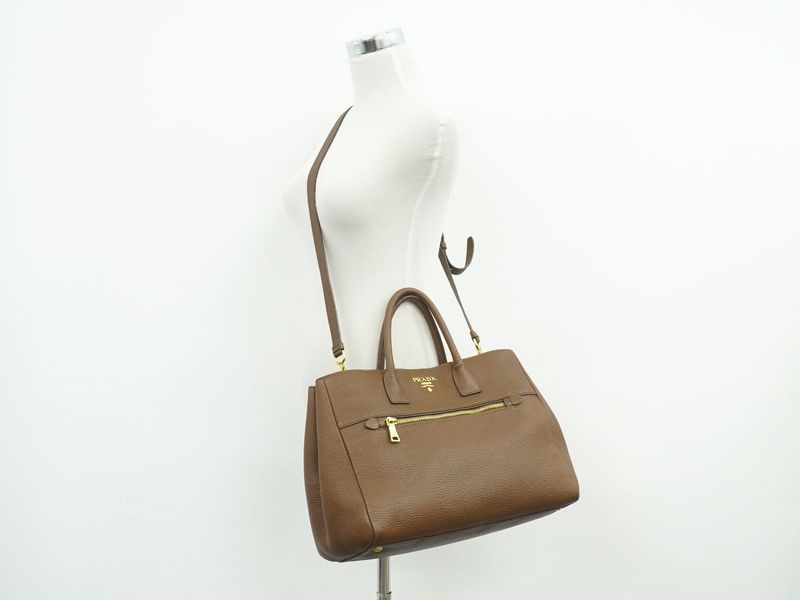 Authentic Prada Leather 2WAY Shoulder Bag Handbag Pochette Brown Bn2545 Bag