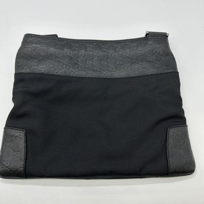 Gucci 161822 Guccissima Shoulder Bag Black Leather Women Men Fashion