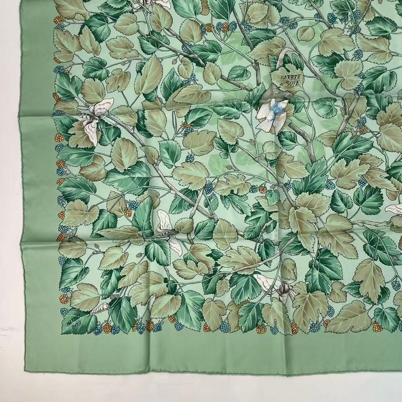 Hermes Carre 90 L'arbre De Soie Silk Tree Mulberry Tree And Silkworm Silk Scarf