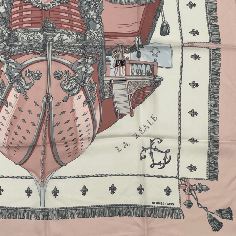 Hermes Carre 90 VUE DU Carrosse DE LA Galere LA Reale Queen's Coronation Pink