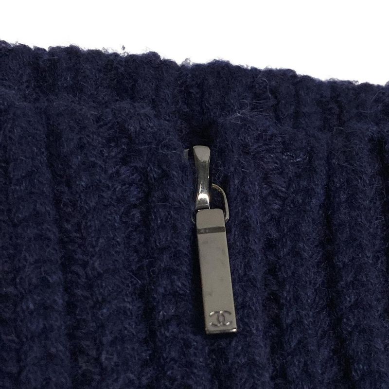 Chanel Long Sleeved Sweater Size 34 S Women - P59162 Dark Navy Cashmere Blend /