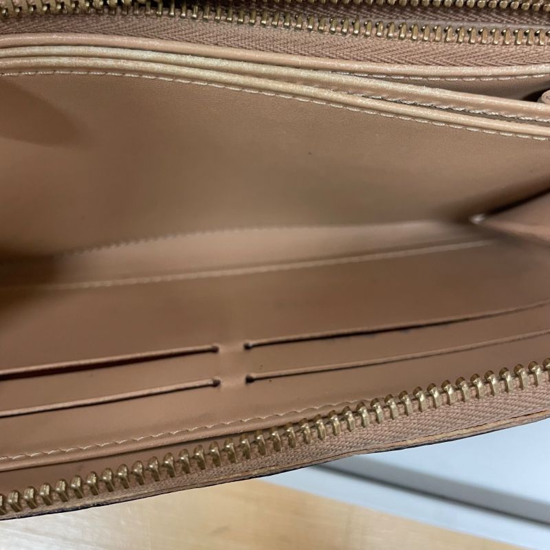 Louis Vuitton Monogram Matte Vernis Zippy Wallet A25-1337