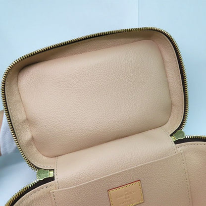 Louis Vuitton Nice Mini M44495 Monogram Accessories- Travel Pouch