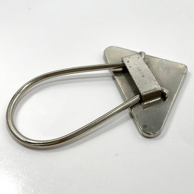 Prada Key Ring Silver Gold Logo Metal Second Hand M285
