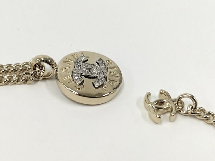 Chanel Necklace Coco Mark Medal Plated Gold B25A
