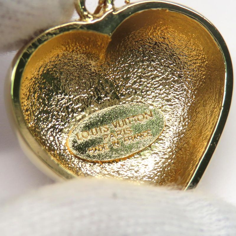 Louis Vuitton Earrings Boucle Doreil Phrase M64922 Strawberry Heart