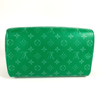Louis Vuitton Second Bag Dop Kit M31013 Taiga Leather Cactus Green