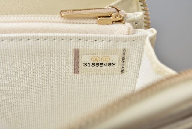 Unused Chanel Wallet Round Zipper Medium Matelasse Caviar Skin