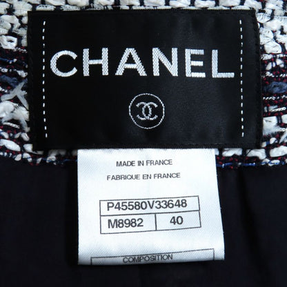 CHANEL P45580v33648 Cotton Lined 100% Silk Tweed Collarless Jacket With Coco