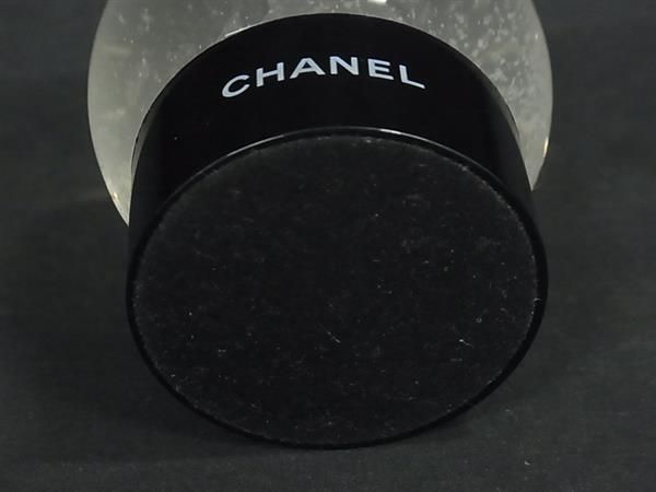 Chanel 2012 Limited Edition Snow Globe Objet Ornament Interior Ivory And Black
