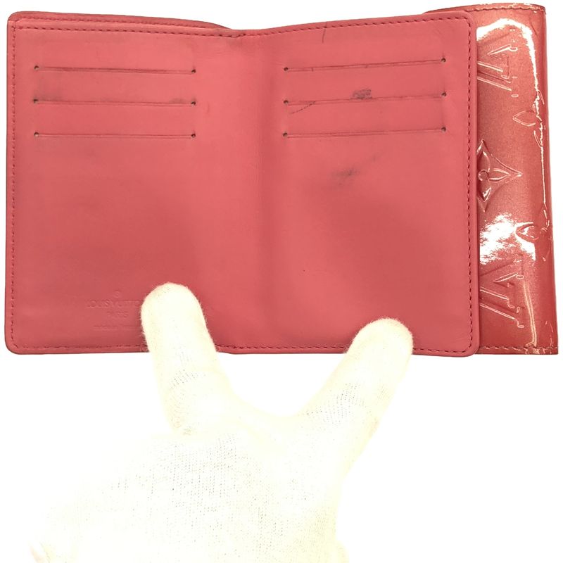Louis Vuitton M9142f Vernis Portefeuille Koala Framboise Monogram Trifold