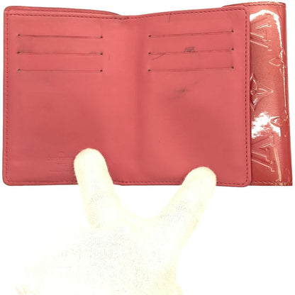 Louis Vuitton M9142f Vernis Portefeuille Koala Framboise Monogram Trifold