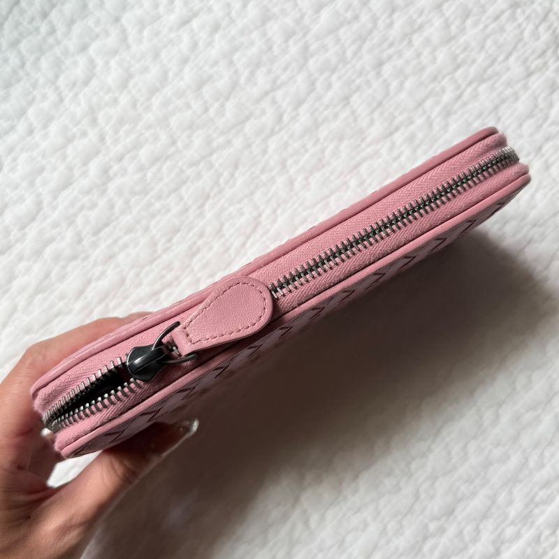 Bottega Veneta Intrecciato Round Zipper Long Wallet Leather Pink Ladies Luxury