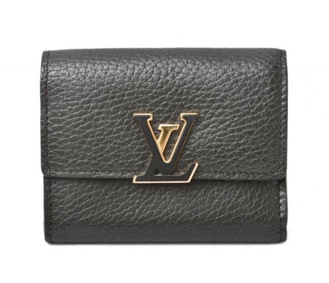 Louis Vuitton Wallet Louis Vuitton Portefeuille Capucines XS Taurillon Noir